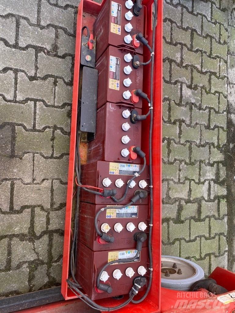 SkyJack SJ4620 Škarjaste dvižne ploščadi