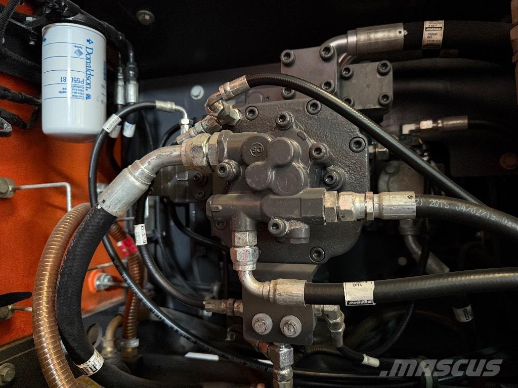  Dossan DX225Lc-5 Bagri goseničarji