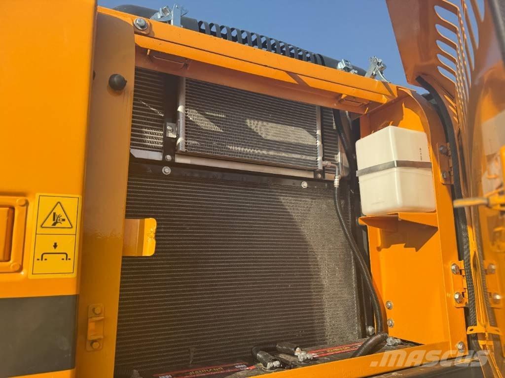 Hyundai HX 220 Bagri goseničarji