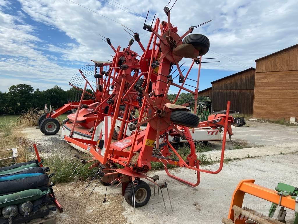 Kuhn GF8702 Obračalniki in zgrabljalniki