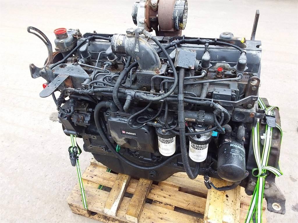 Sisu 66 Motorji