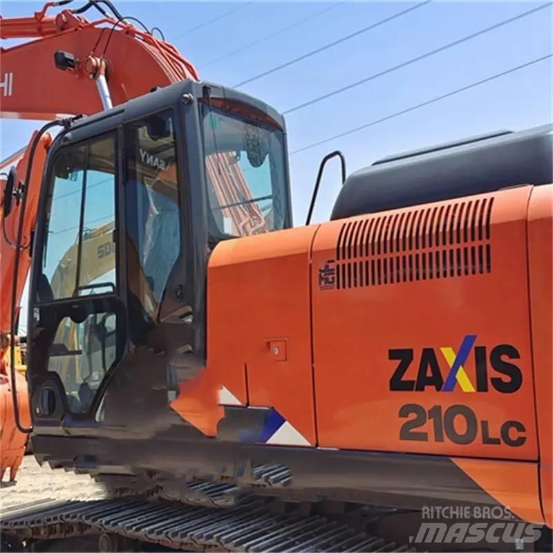 Hitachi ZX 210 Bagri goseničarji