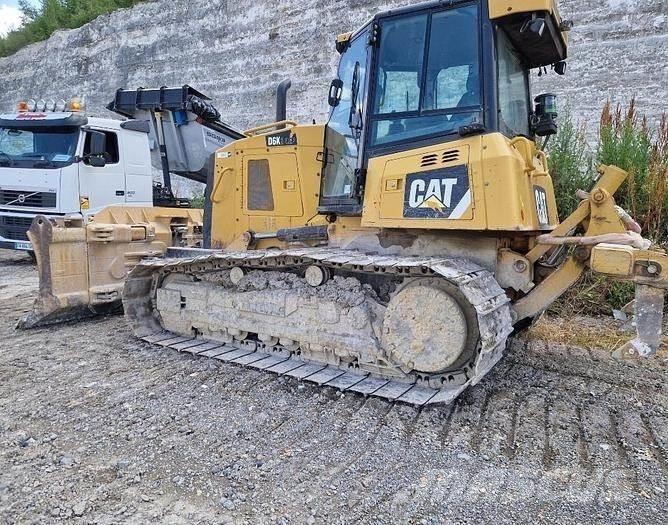 CAT D6K LGP Buldožerji goseničarji