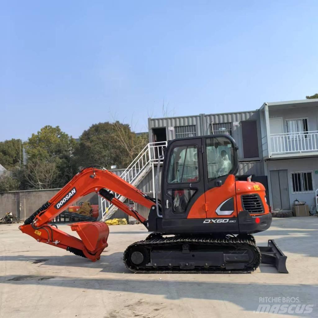 Doosan DX 60-9 C Bagri goseničarji