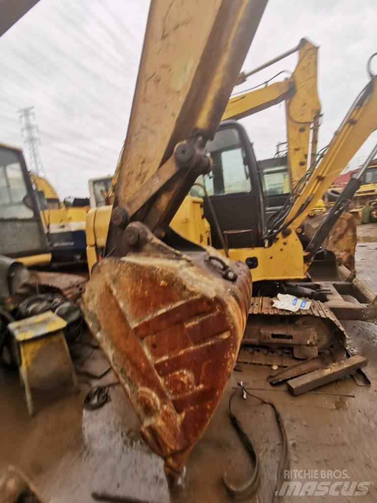 CAT E 120 B Bagri goseničarji