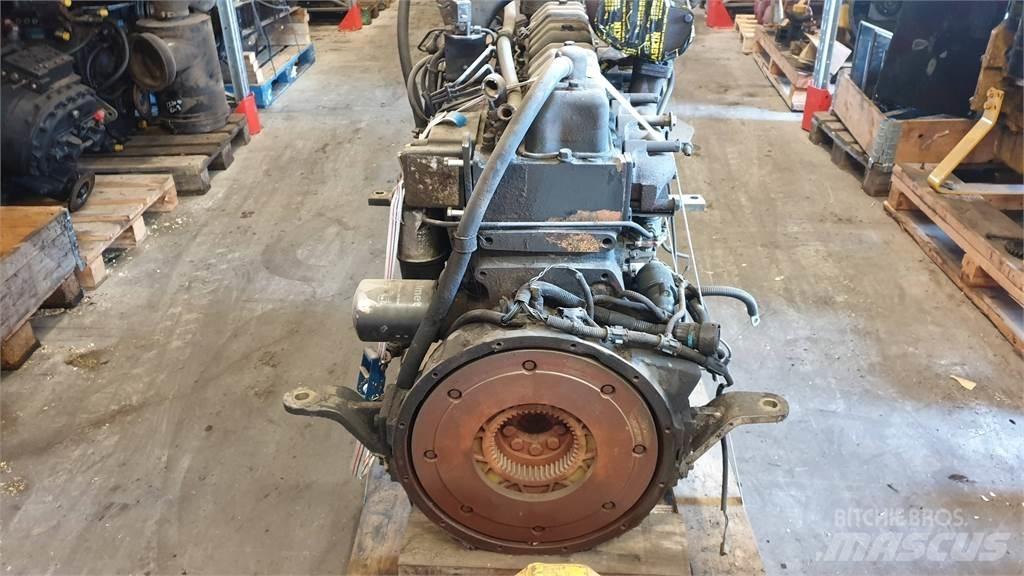 Sisu 69 DWRE Motorji