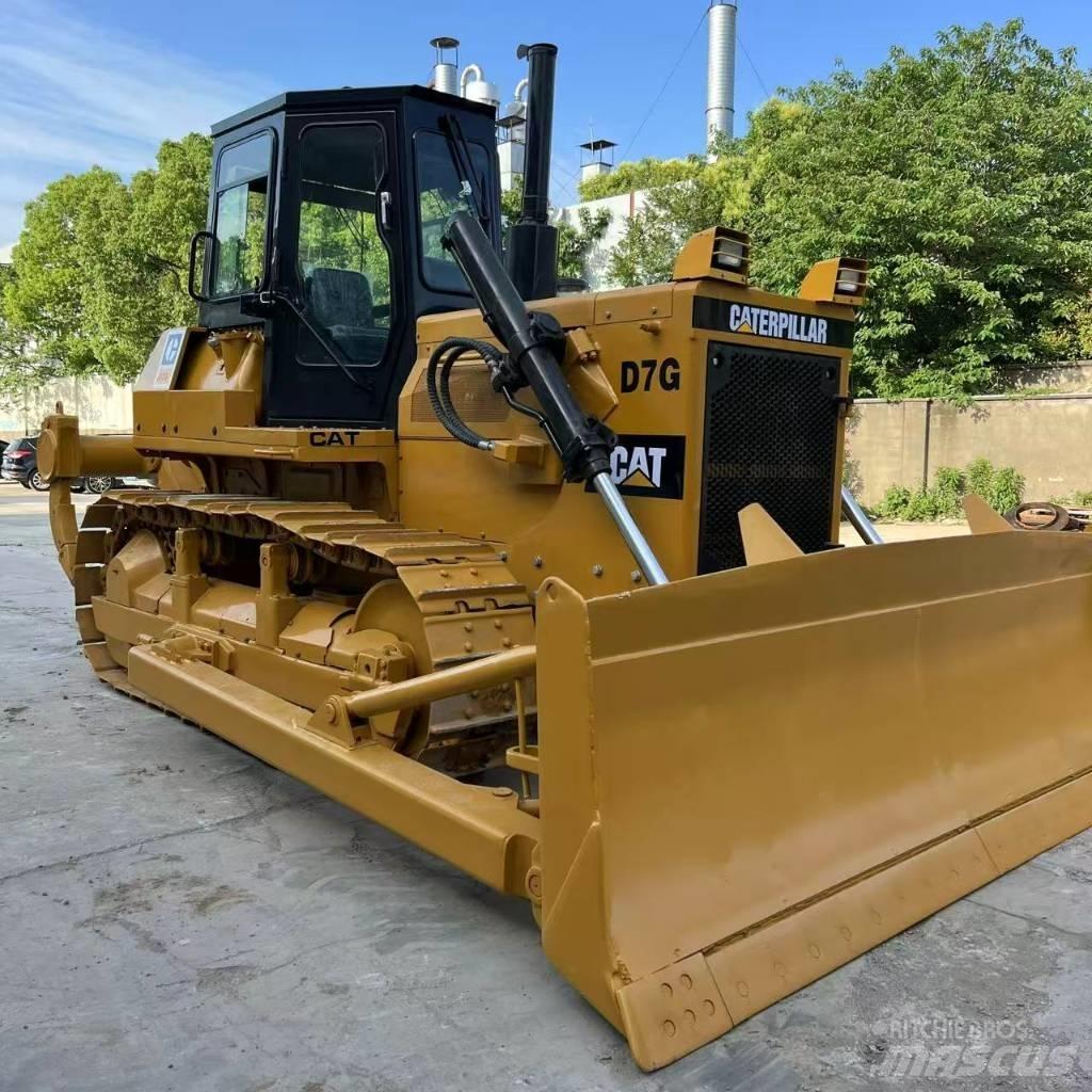 CAT D 7 G Grederji