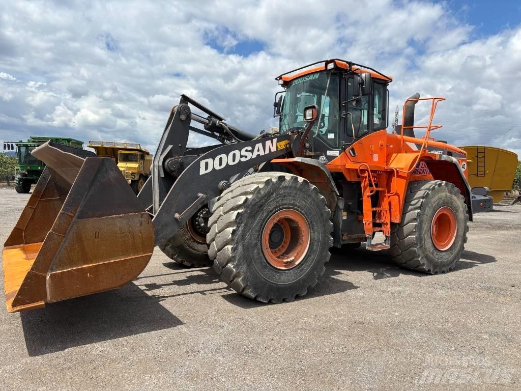 Doosan DL 420-5 Kolesni nakladalci