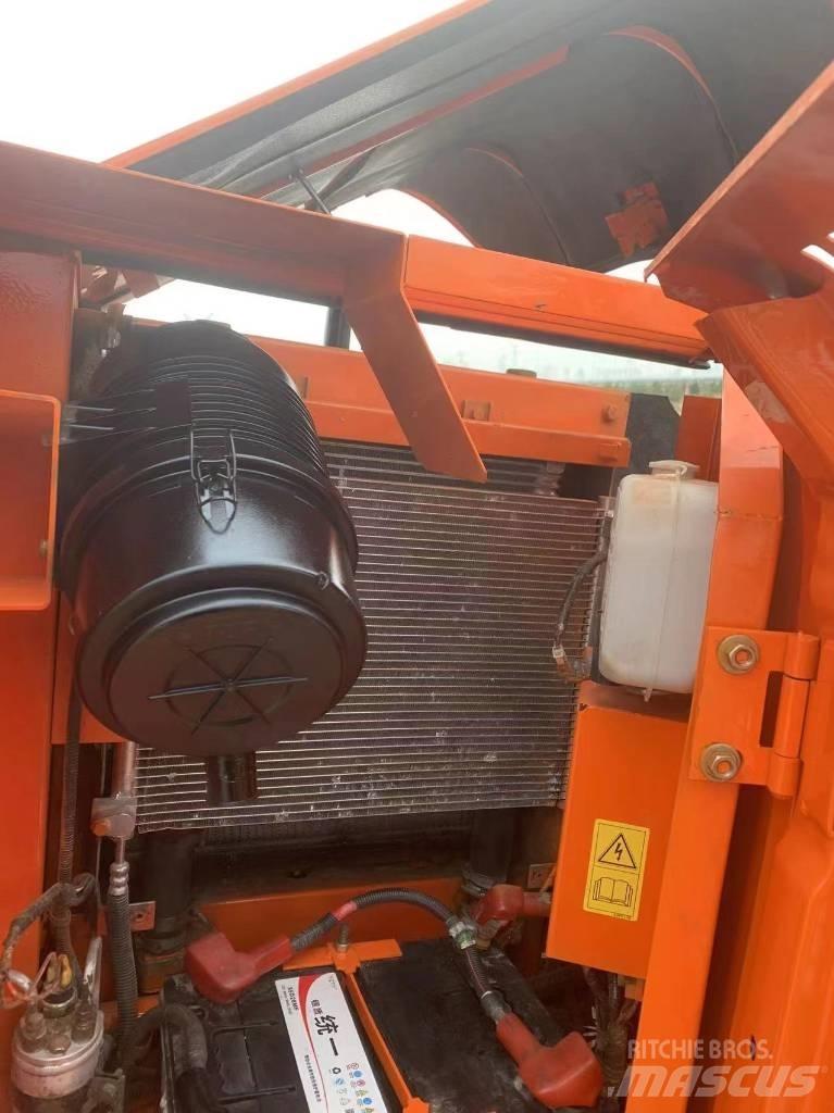 Hitachi ZX 60 Mini bagri <7t