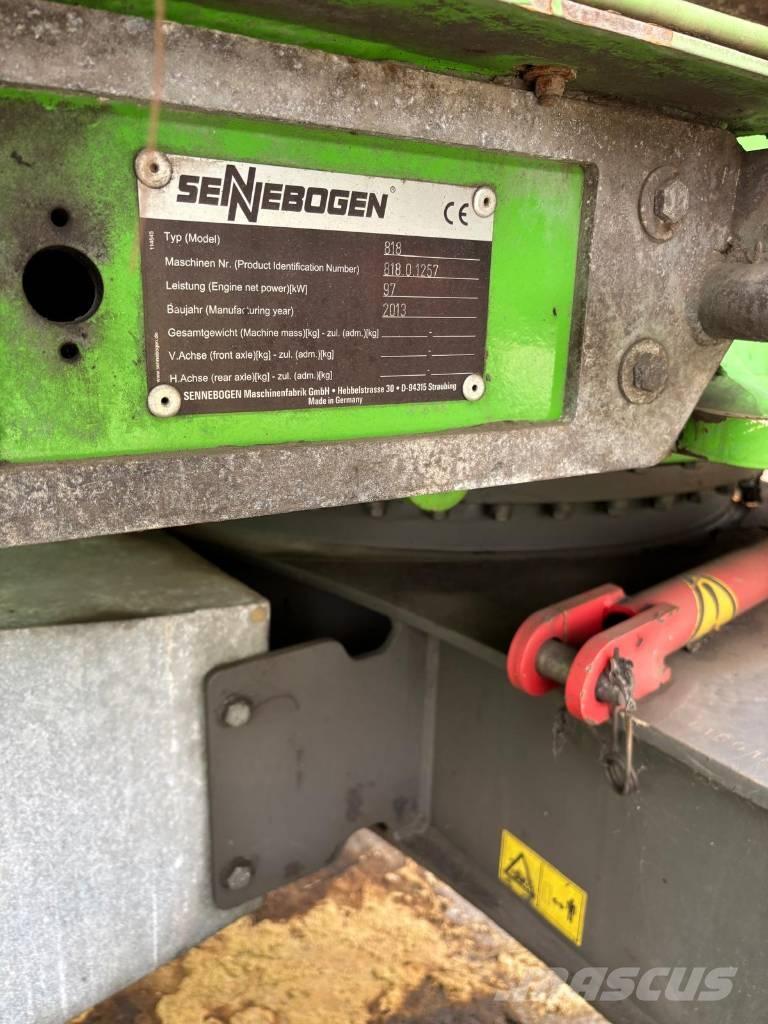 Sennebogen 818 Bagri za prekladanje primarnih/sekundarnih surovin