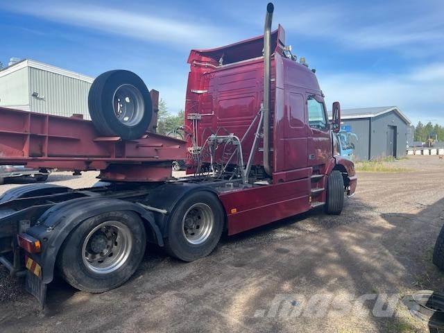 Volvo NH 12 Vlačilci