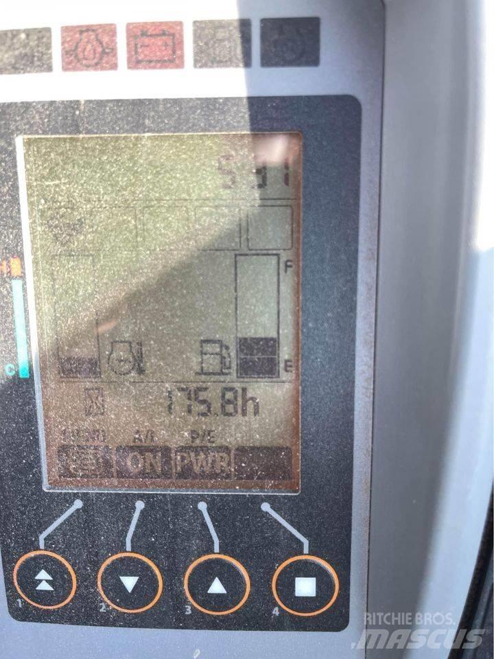 Hitachi ZX 35 Mini bagri <7t