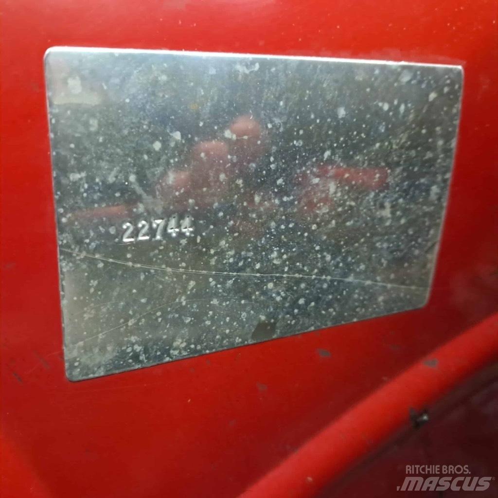 Yanmar YM 1700 Traktorji