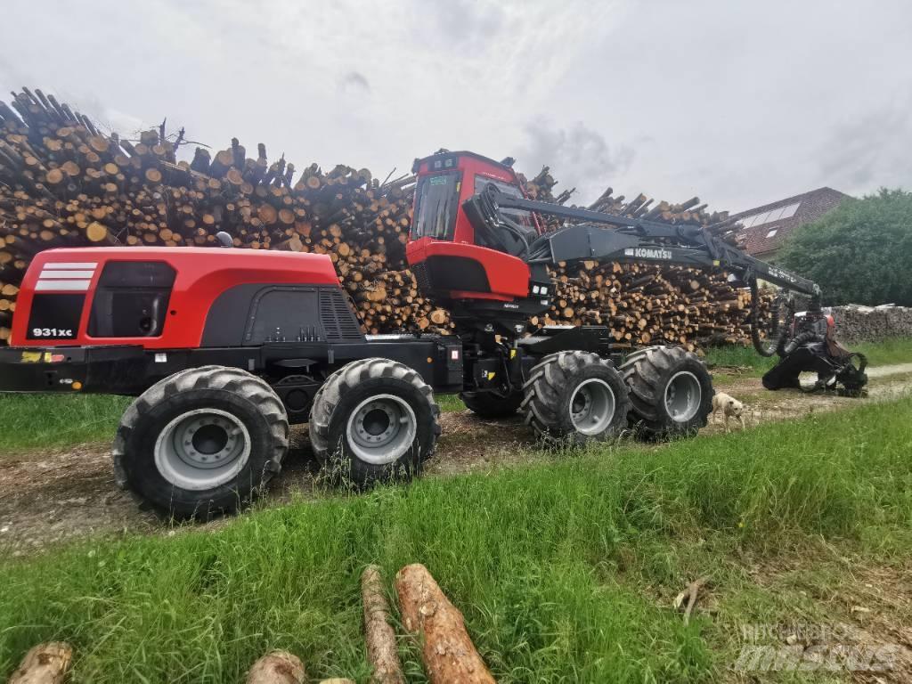 Komatsu 931 XC Harvesterji