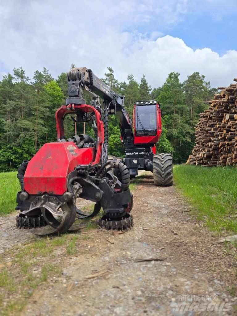 Komatsu 931 XC Harvesterji
