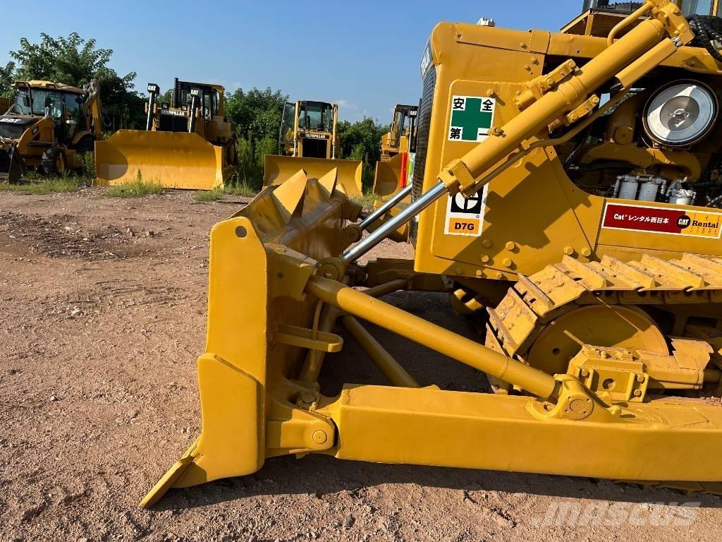 CAT D7G Buldožerji goseničarji