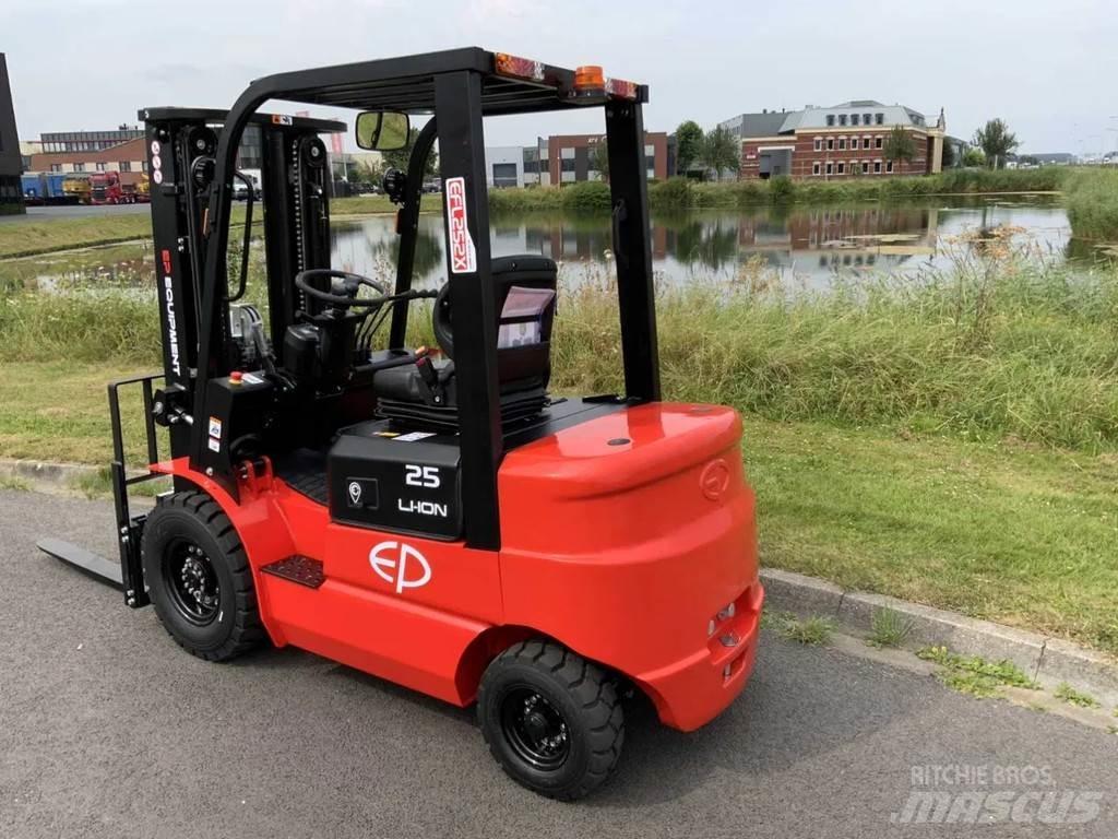 EP EFL 252 XS Električni viličarji