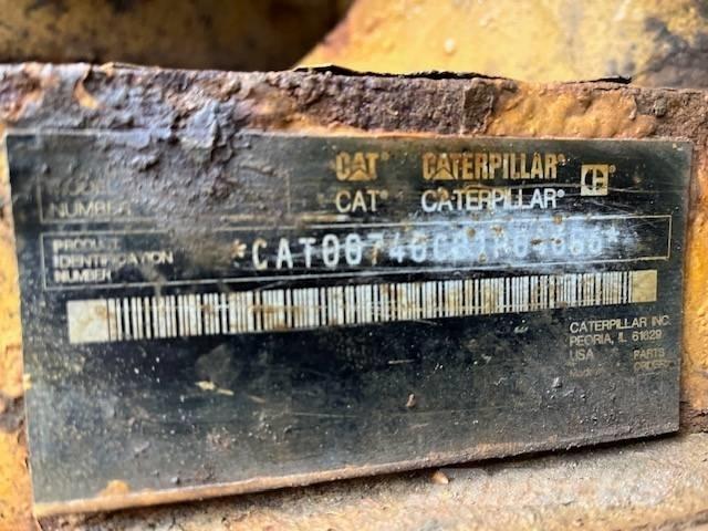 CAT 740 Zglobni demperji