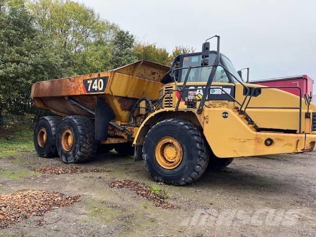 CAT 740 Zglobni demperji