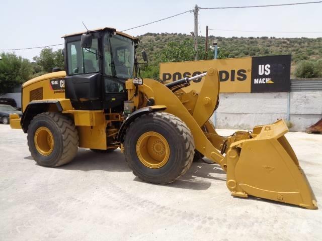 CAT 924 K Kolesni nakladalci