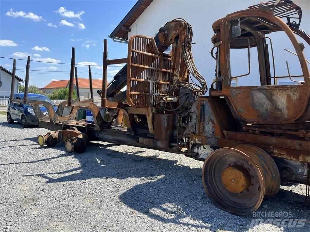 John Deere 1110E Forwarderji