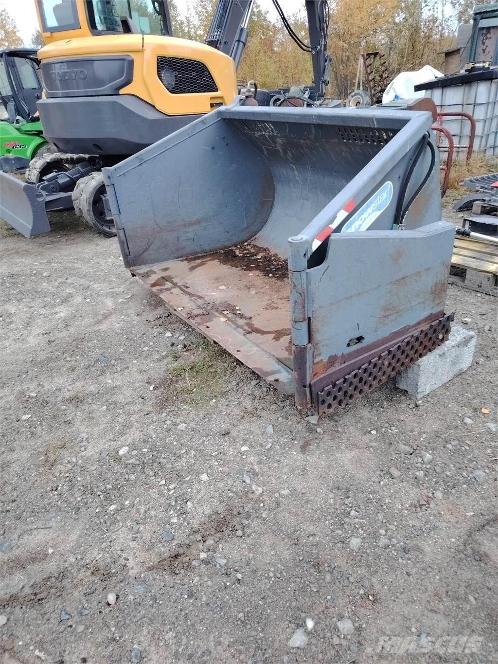 Volvo L30G Kolesni nakladalci