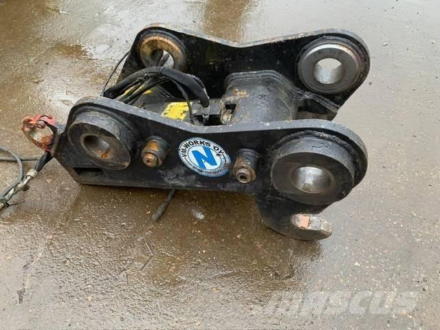 CAT 329 E 330F Hitre spojke