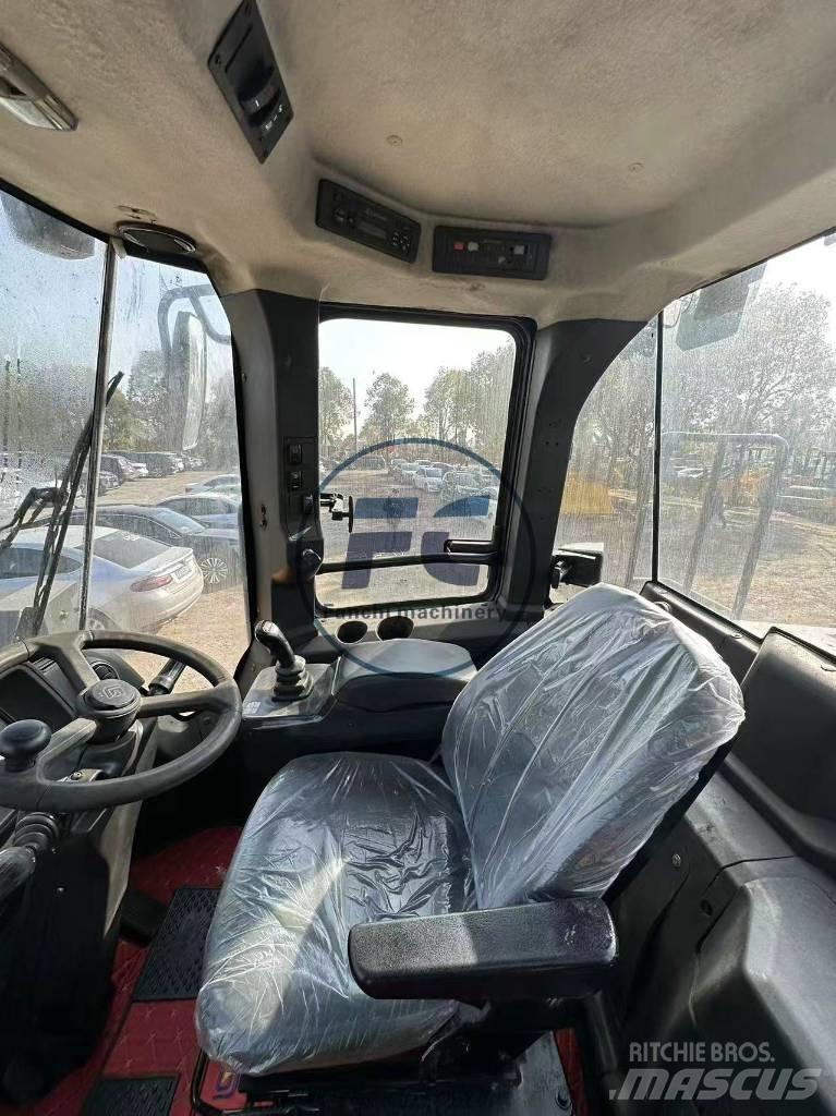 LiuGong 856 H Kolesni nakladalci