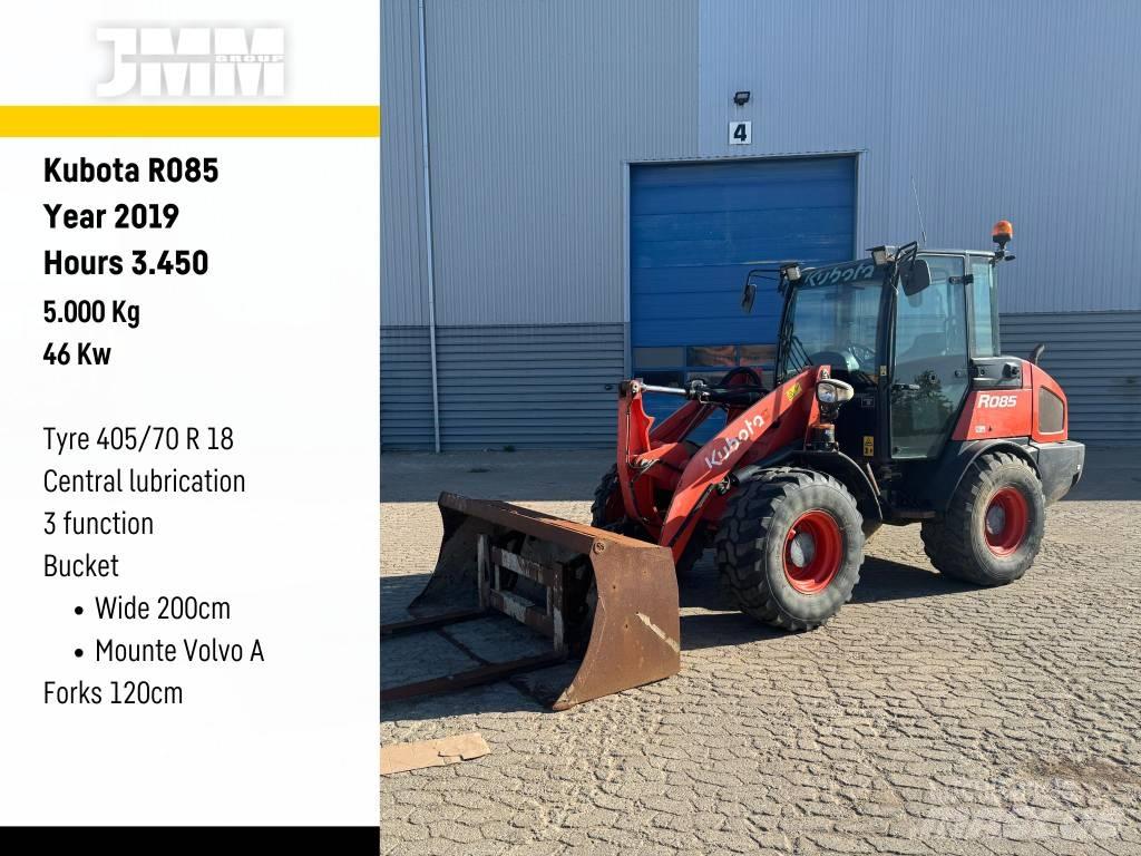 Kubota R085 Kolesni nakladalci
