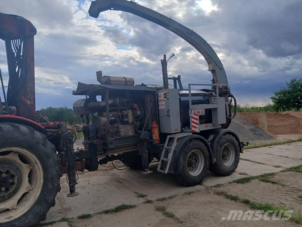 Zetor 10540 Drobilci lesa