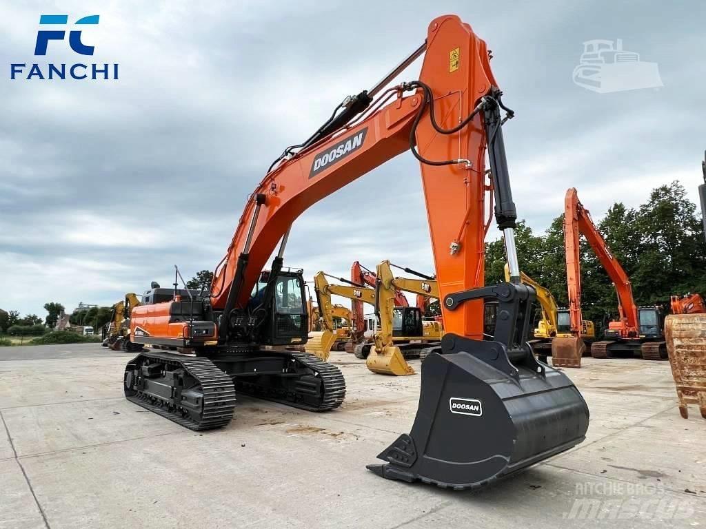 Doosan DX 530 LC-3 Bagri goseničarji