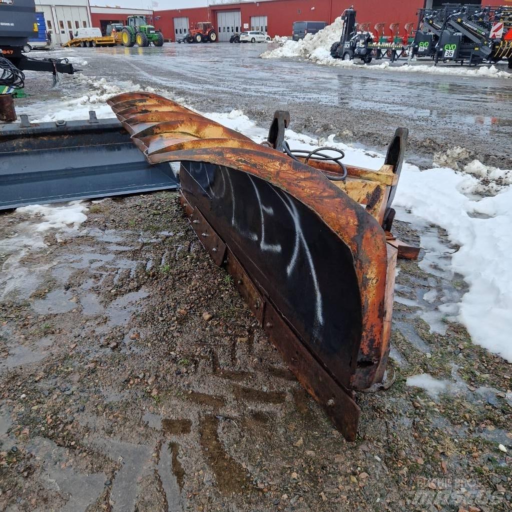  Snöblad 3m Plugi