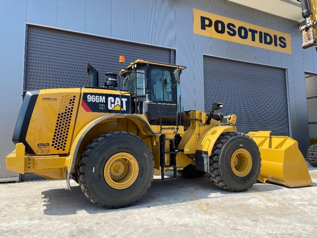 CAT 966M XE Kolesni nakladalci