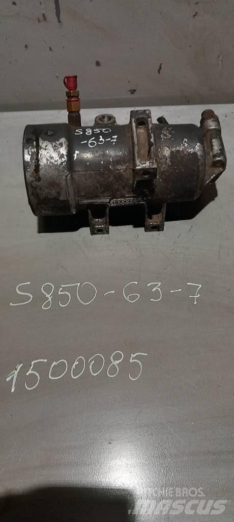 Scania R 440.    1755066 Motorji