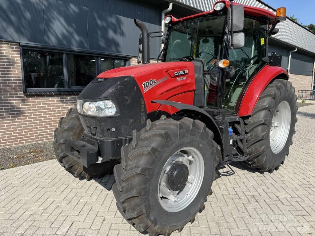 CASE Farmall 100X Traktorji