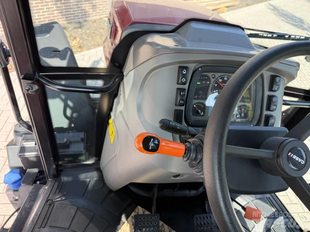 CASE Farmall 100X Traktorji