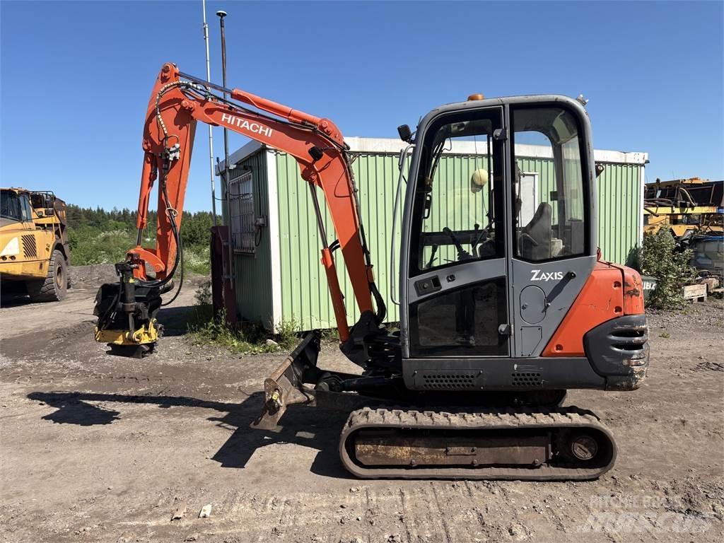 Hitachi ZX25 Mini bagri <7t