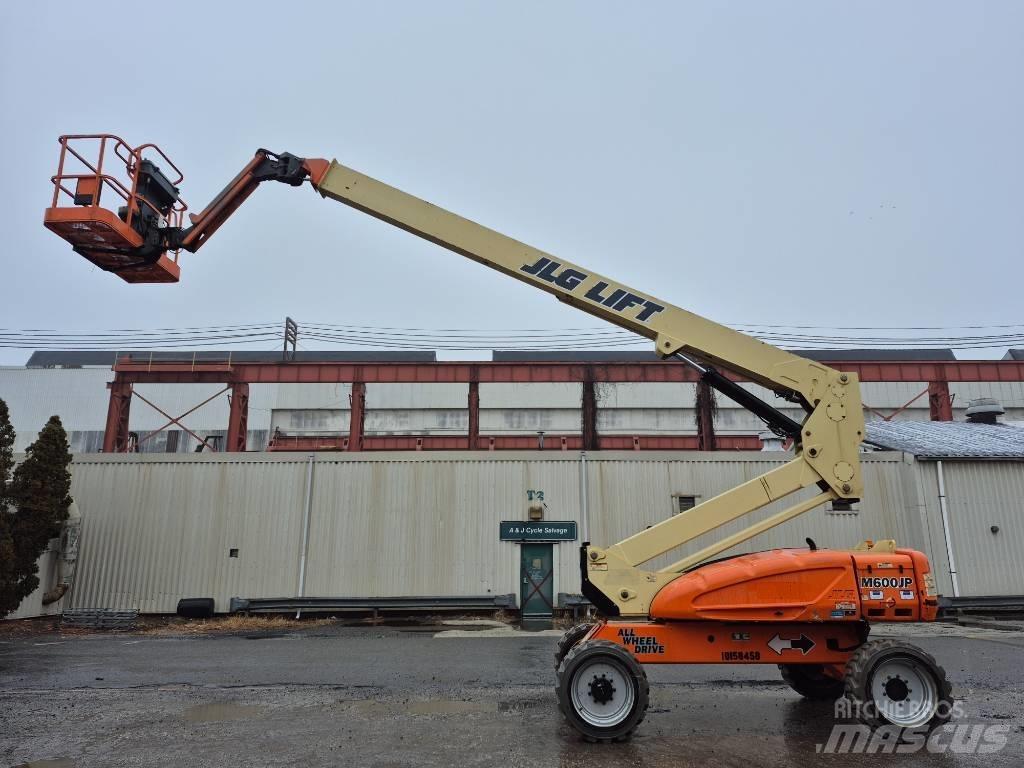 JLG M 600 JP Zglobne dvižne ploščadi