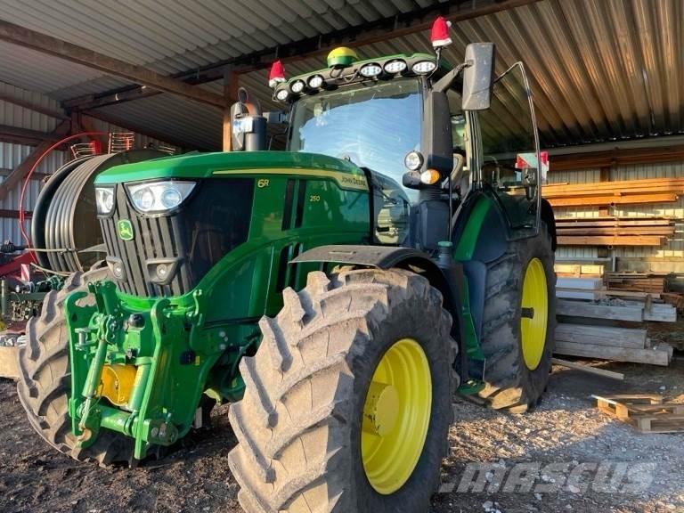 John Deere 6R 250 Traktorji