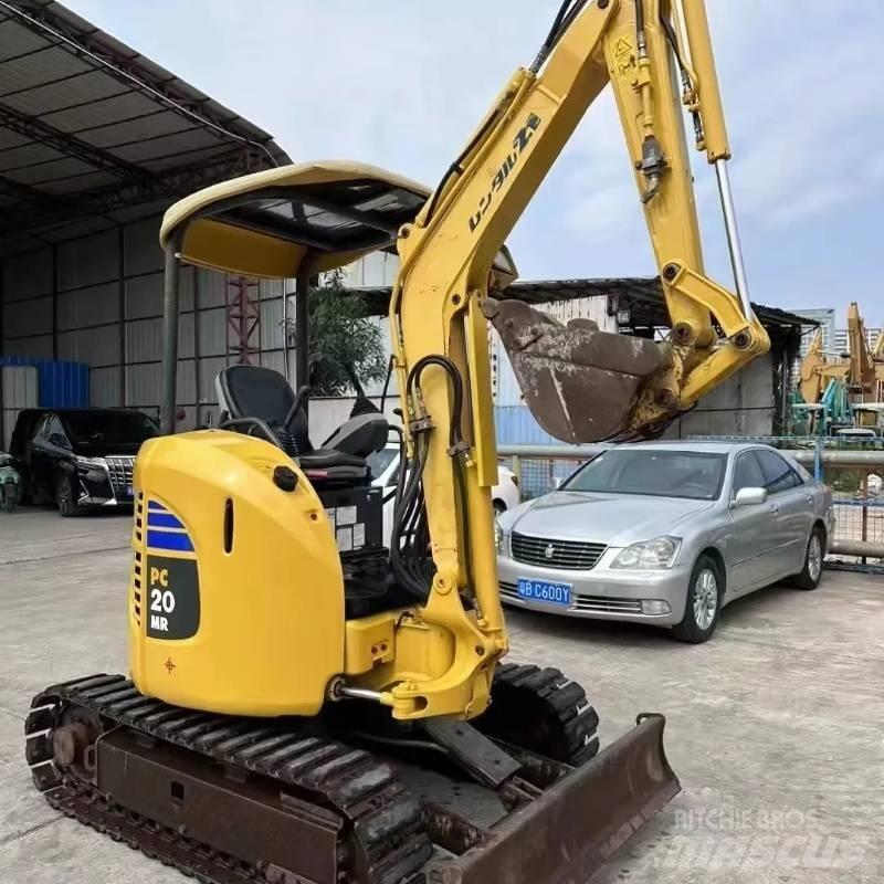 Komatsu PC 20 Mini bagri <7t