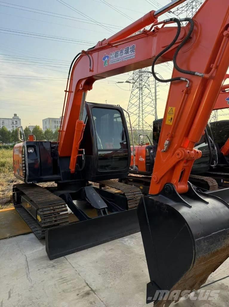 Hitachi Zaxis 70 Bagri goseničarji
