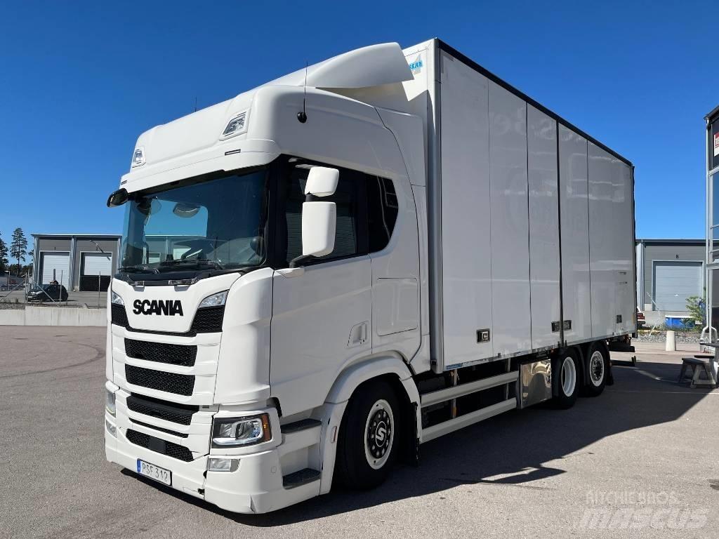 Scania R500B6X2*4NB Tovornjaki zabojniki