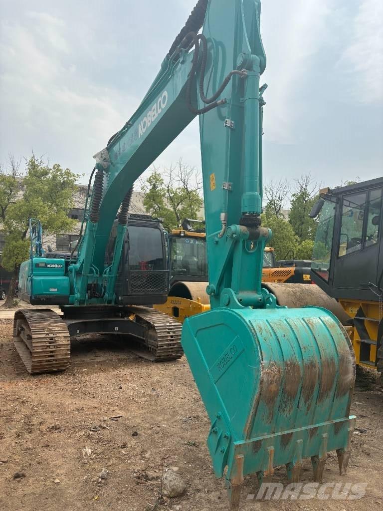 Kobelco SK 210 Bagri goseničarji