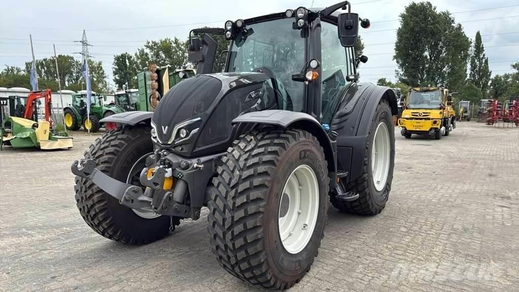 Valtra N155 ED Traktorji