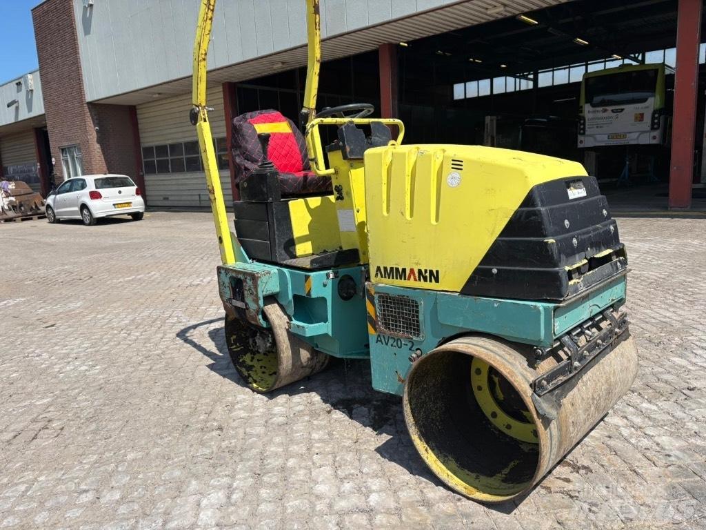Ammann AV 20-2 Dvojni valjarji