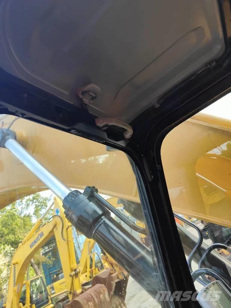 CAT 349 D2 Bagri goseničarji