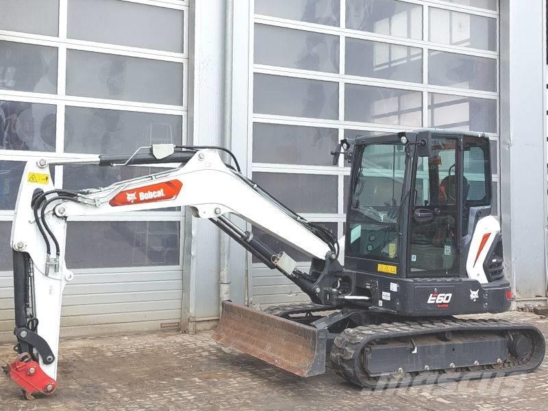 Bobcat E 60 Mini bagri <7t