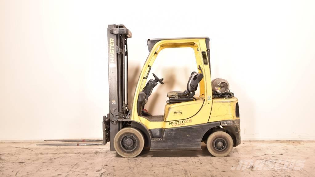 Hyster H2.5FT Plinski viličarji