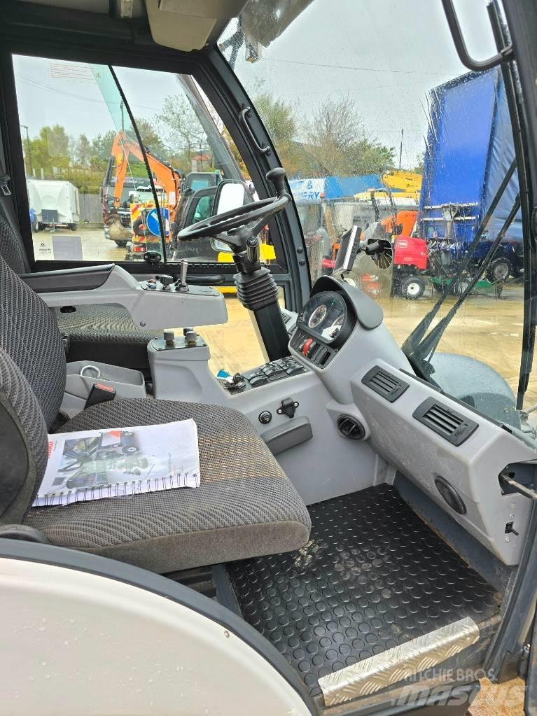 Hako Citymaster 2200 Pometalni stroji