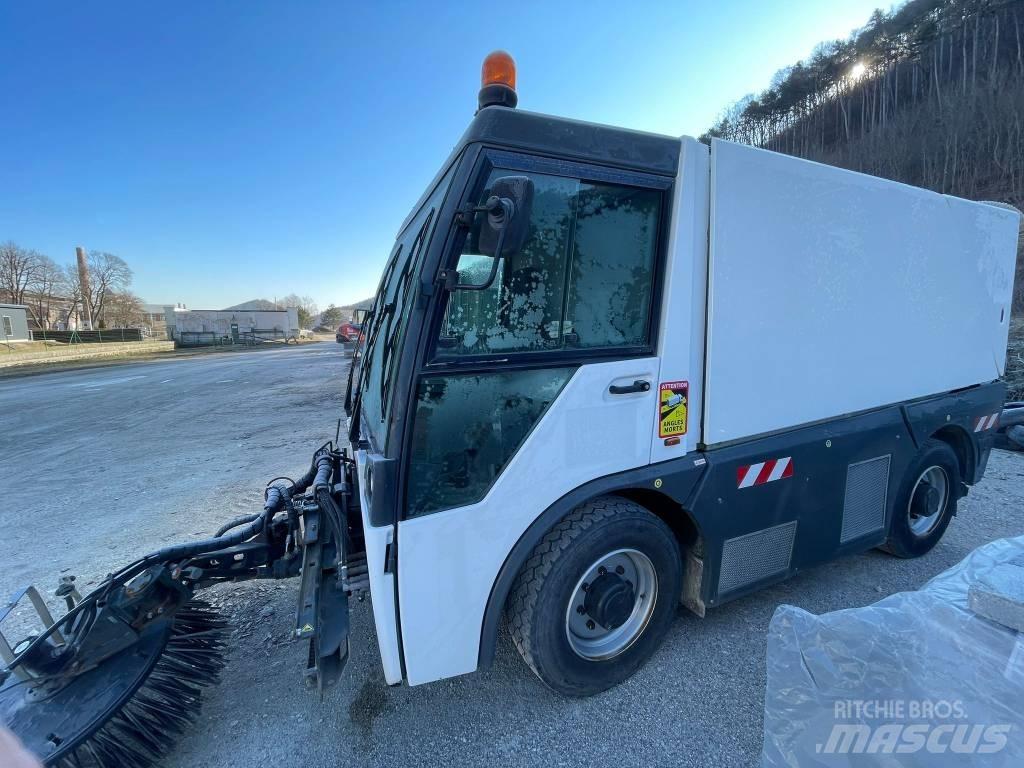 Aebi MFH5500 Cestni pometači
